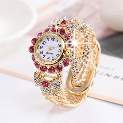 Korean Version Ladies Diamond Temperament Quartz Watch Fashion Alloy Bracelet Watch