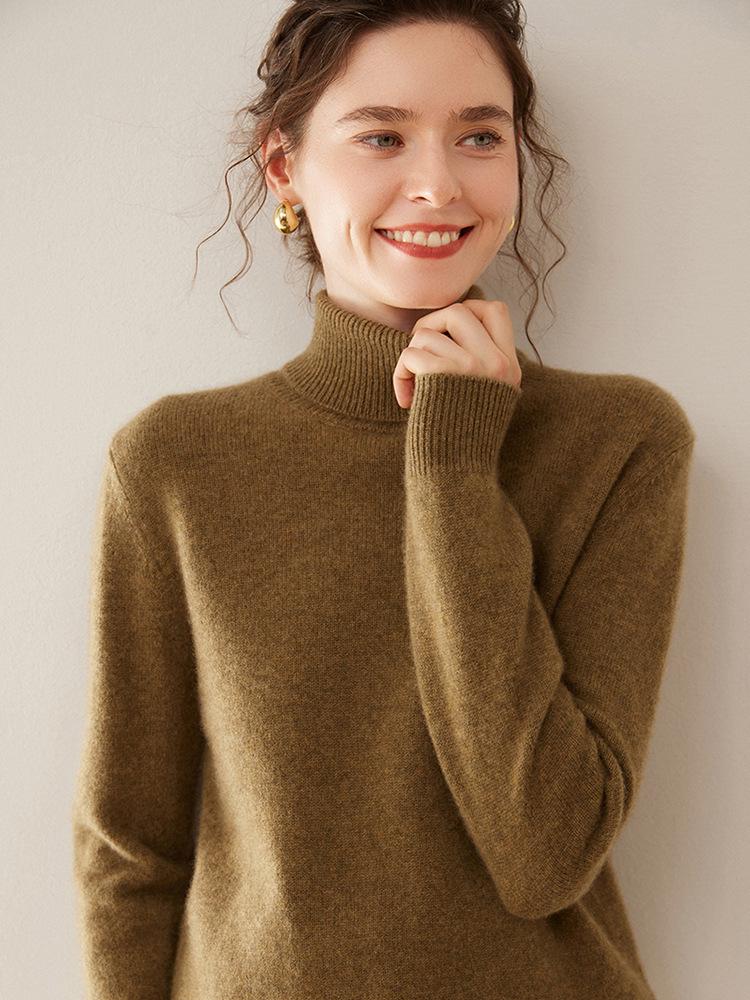 Cashmere Knit Women's High Neck Long Sleeve Sweater - Soft, Loose, Warm, and Skin-Friendly for Autumn and Winter