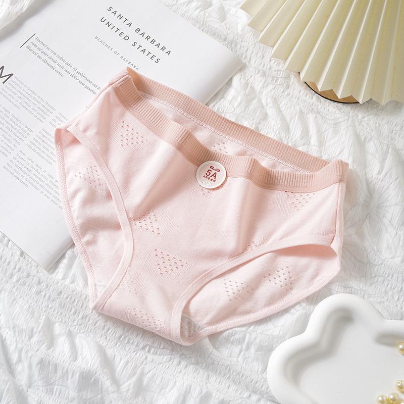 Female Spring and Summer Fashion New Lovely Cotton Breathable Waist Triangle Briefs