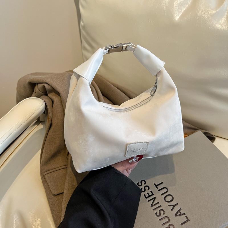 

French foreign fashion portable crescent bag 2025 new retro niche design beautiful casual shoulder messenger bag белый