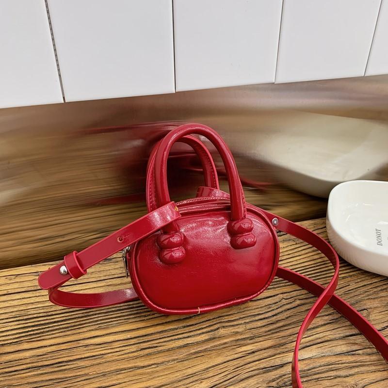 Mini Purse For Kids With Pu Material Cute Design Childrens Handbag For Daily Use