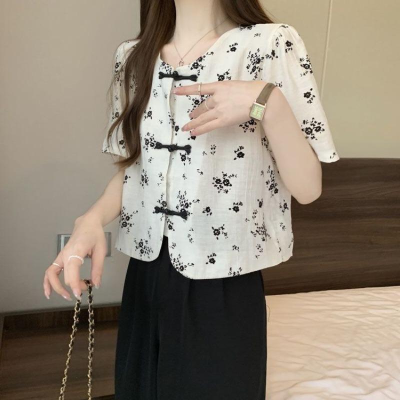 Women New Chinese Style Floral Print Short Sleeve Blouse with Frog Buttons