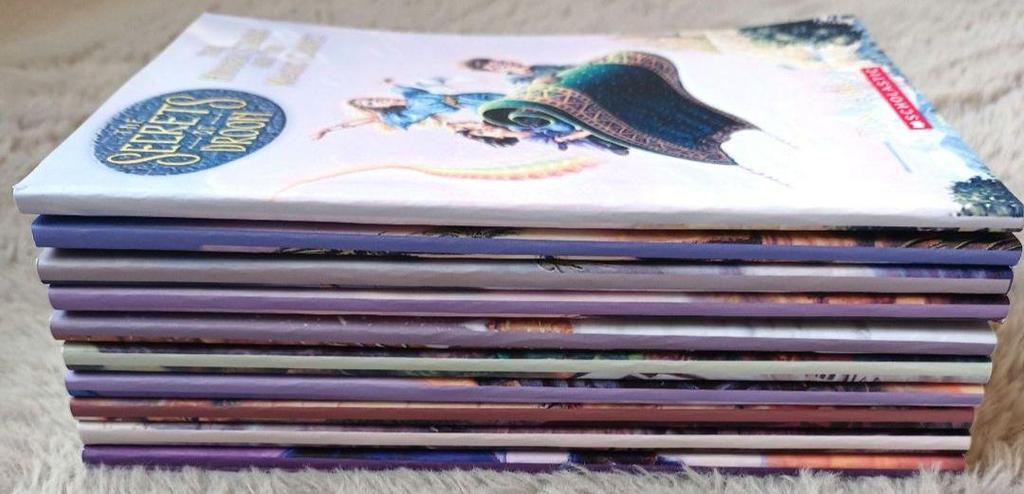 [USED] The Secrets of Droon 10-volume set