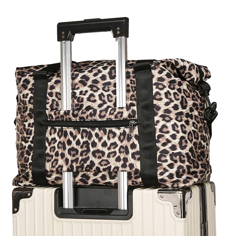 Large Capacity Women's Sports Fitness Bag Leopard Print Design Weekender Overnight Bag Portable Business Travel Bag