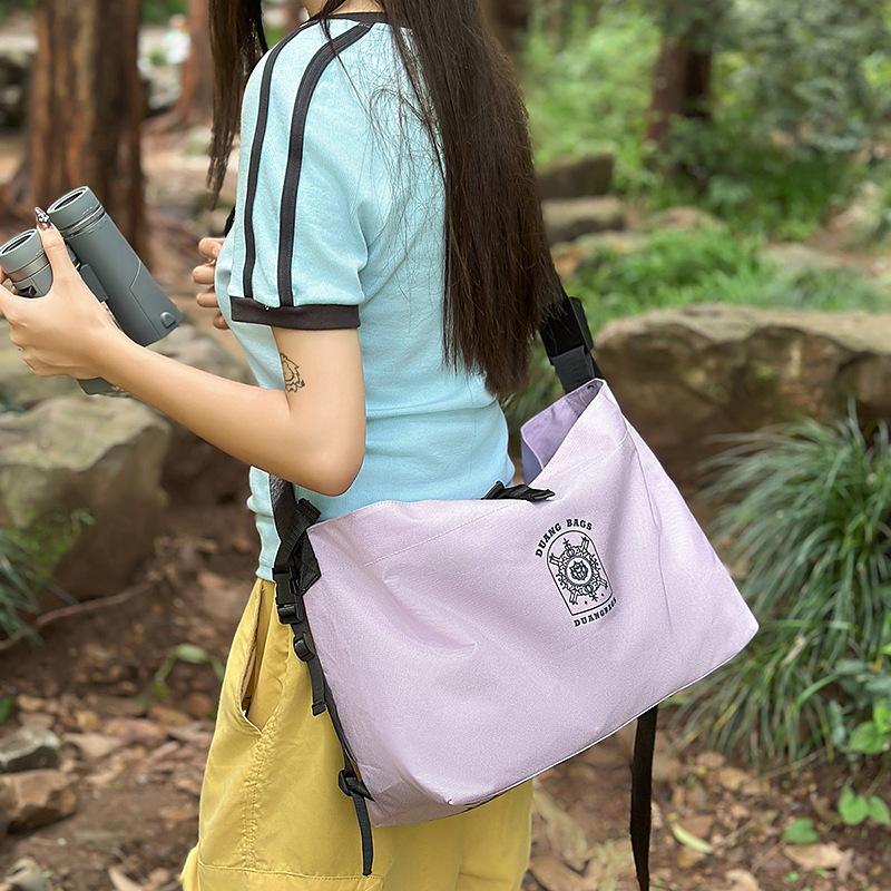 

Новая наплечная сумка-тоут простая и модная универсальная сумка для поездок на работу большая вместимость легкая регулируемая сумка-мессенджер фиолетовый