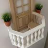 VP Miniaturwelten, DIY Puppenhaus Zubehör, Miniatur Puppenhaus Balkon mit Geländer Europäischer Balkon Geeignet für Sammler