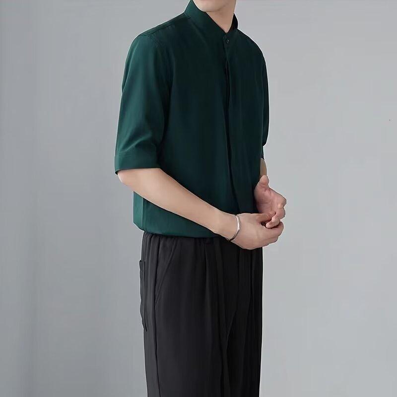 Kurzärmeliges Hemd für Männer im Sommer, trendiges Jugendhemd im neuen koreanischen Stil, japanische Hemdjacke mit lockerer Passform im Hongkong-Stil mit Übergröße