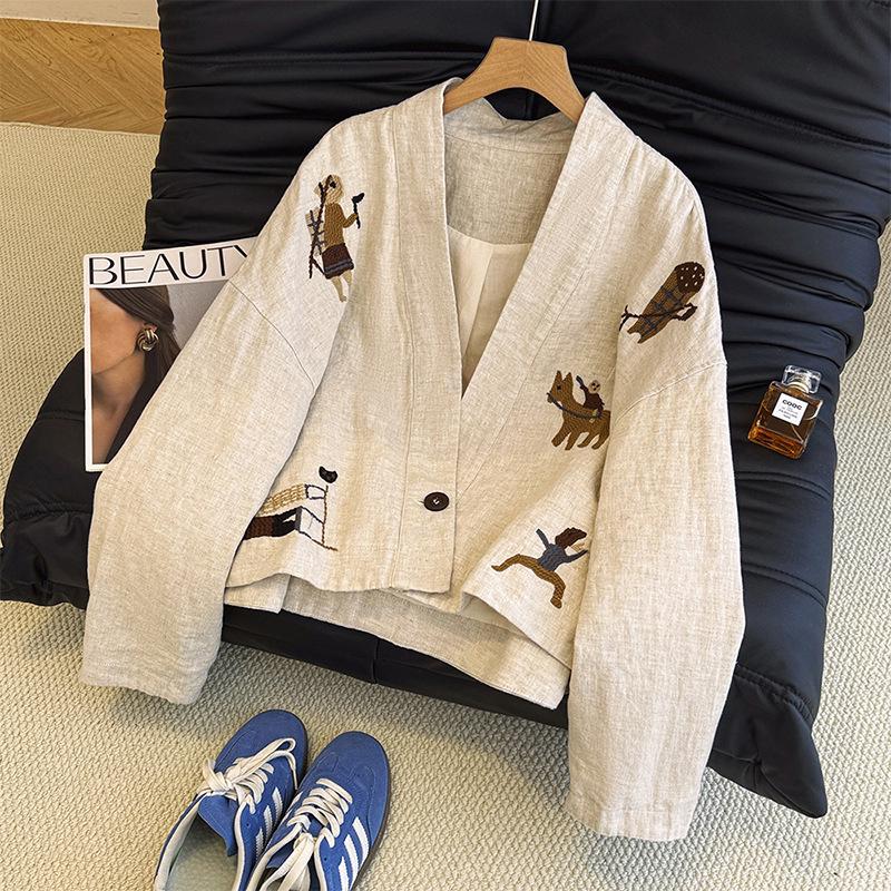 

Шикарная женская куртка с вышивкой и V-образным вырезом - Коллекция Осень 2025, Большой размер, Свободный крой, Укороченный стиль Extra Large