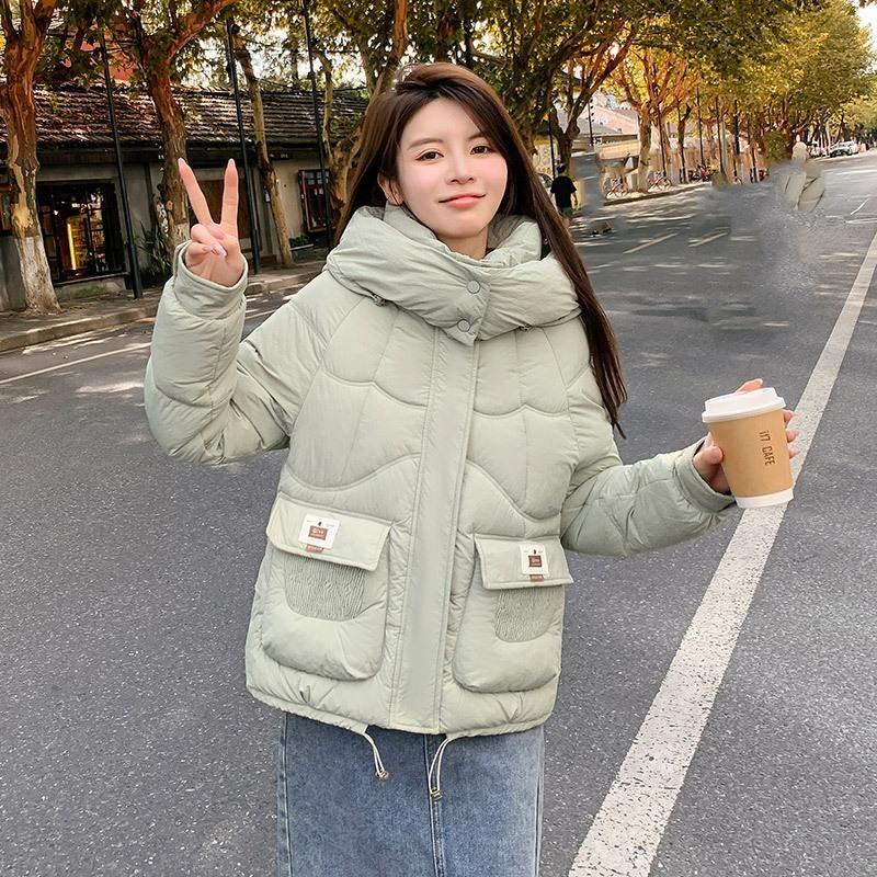 Short hooded fashion and versatile down padded jacket women's winter 2025 new student bread cotton jacket