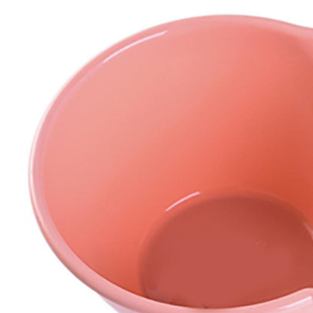 Plastic Water Ladle Bath Ladle Dippers Water Bath Scoop Bathroom Water Scoop Cup Home Essential for Watering Flowers