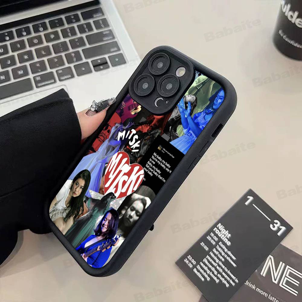 Beliebte Sängerin M-Mitski Handyhülle für iPhone 17 16 15 14 Plus 13 12 11 Pro Max Silikonhülle