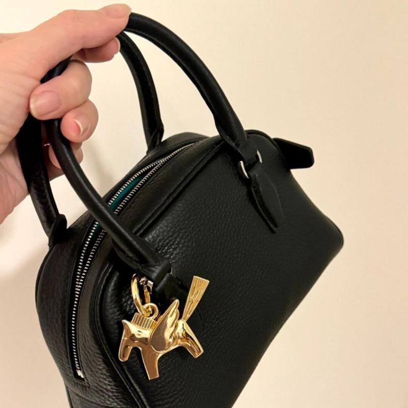 Exquisite Alloy Horse Keychain Pendant For Ladies  Pegasus Bag Lock Ornaments Creative Bag Decoration Accessories Gifts