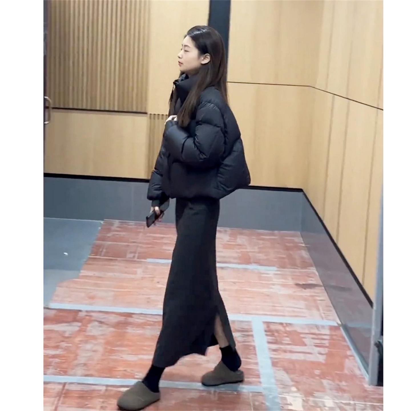

Women s High-End Winter Set: Stand Collar Cotton Jacket Coat & Split Hem Midi Skirt Two-Piece. M: 95-105 jin
