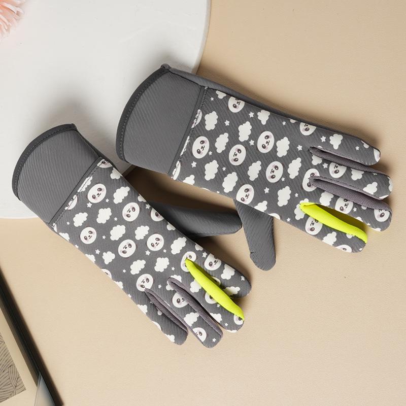 

Детские водонепроницаемые зимние перчатки с бархатной подкладкой для велоспорта, возраст 7-12 лет, для мальчиков и девочек, мультяшный дизайн на всю длину пальцев. One Size