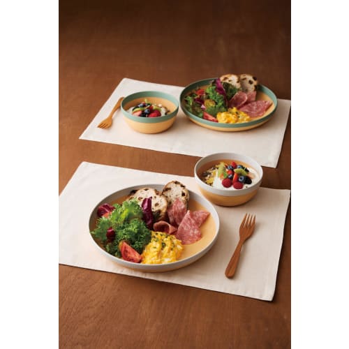 Break-resistant Lunch Plate, Approximately 24cm, Divided, Dishwasher and Microwave Safe, MUSUBI, Natural White, Made In Japan