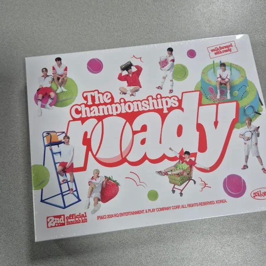 ATEEZ Championship Reddy Fanclub-Kit