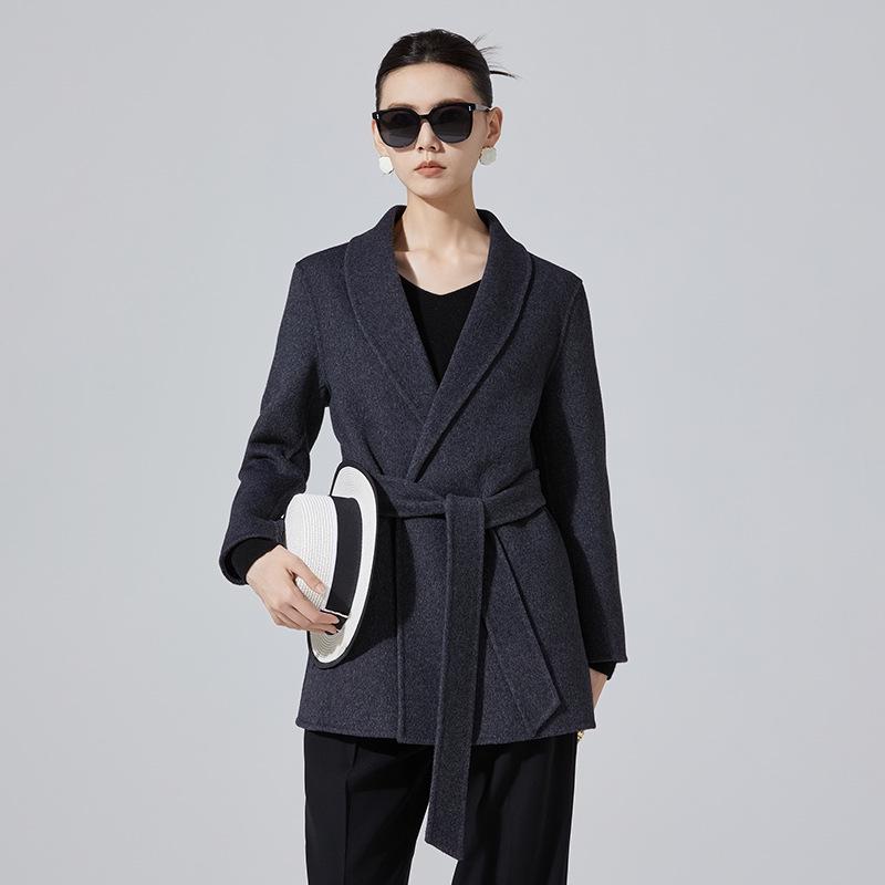 

Женское пальто из смесовой шерсти с воротником-стойкой и поясом - Петит Короткое пальто-жакет из 100% шерсти M [115-130 lbs]