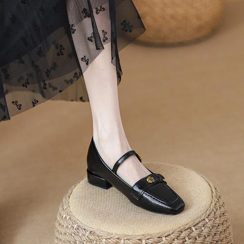 Inner height increase thick heel spring new camellia one-word buckle Mary Jane shoes women's retro black single shoes