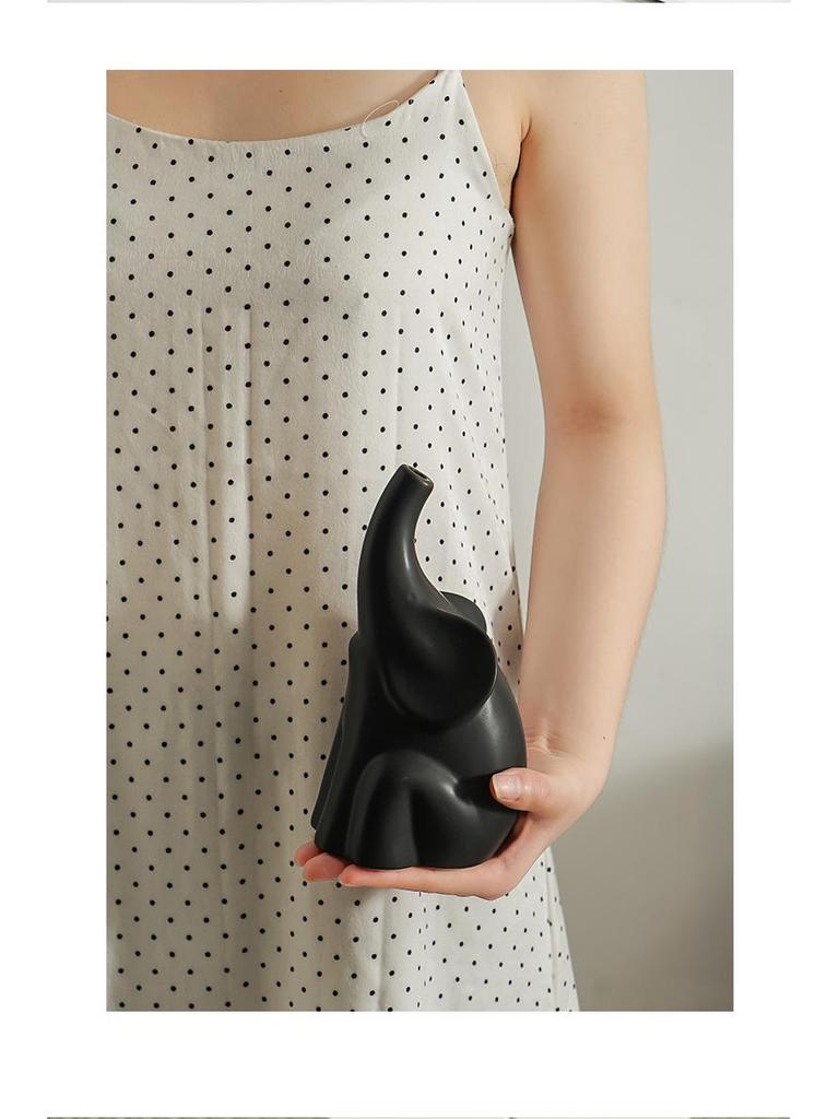 Nordic Modern Elephant Vase - Ceramic Ornament for Living Room, Sideboard, or Entrance Hall Display. A Perfect Housewarming Gift.
