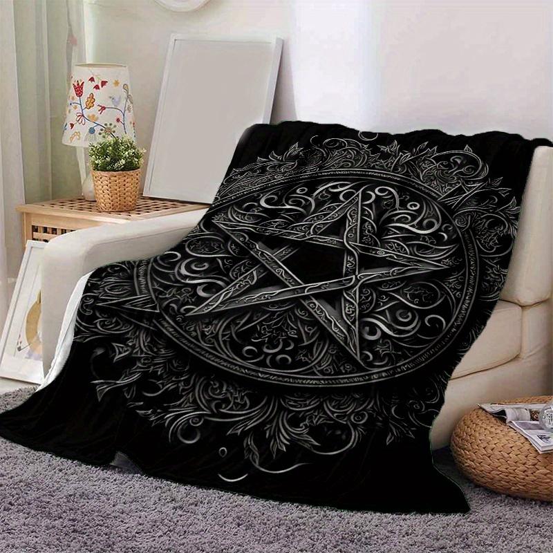 Gotische Pentagram Deken – Gedetailleerd Z&W Ontwerp voor Huis, Kantoor & Buiten – Uniek Cadeau, Gezellig het Hele Jaar