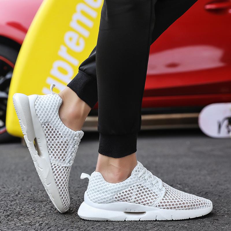 

Новые мужские кроссовки Летняя сетчатая дышащая повседневная обувь Легкая спортивная обувь для бега Мужские теннисные туфли Спортивная обувь с перфорацией 39 белый