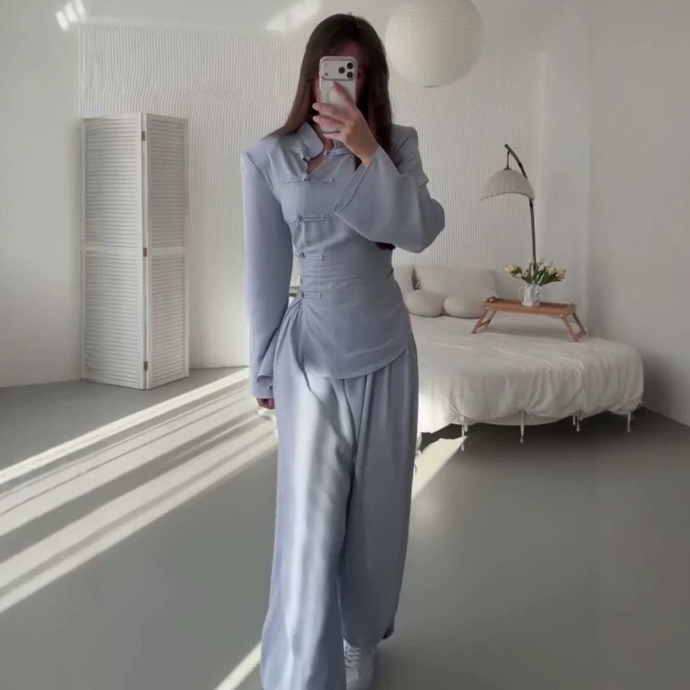 Spring and Autumn New Europe beautiful woman cross-border horn long-sleeved new Chinese button waist top wide-leg pants set XS