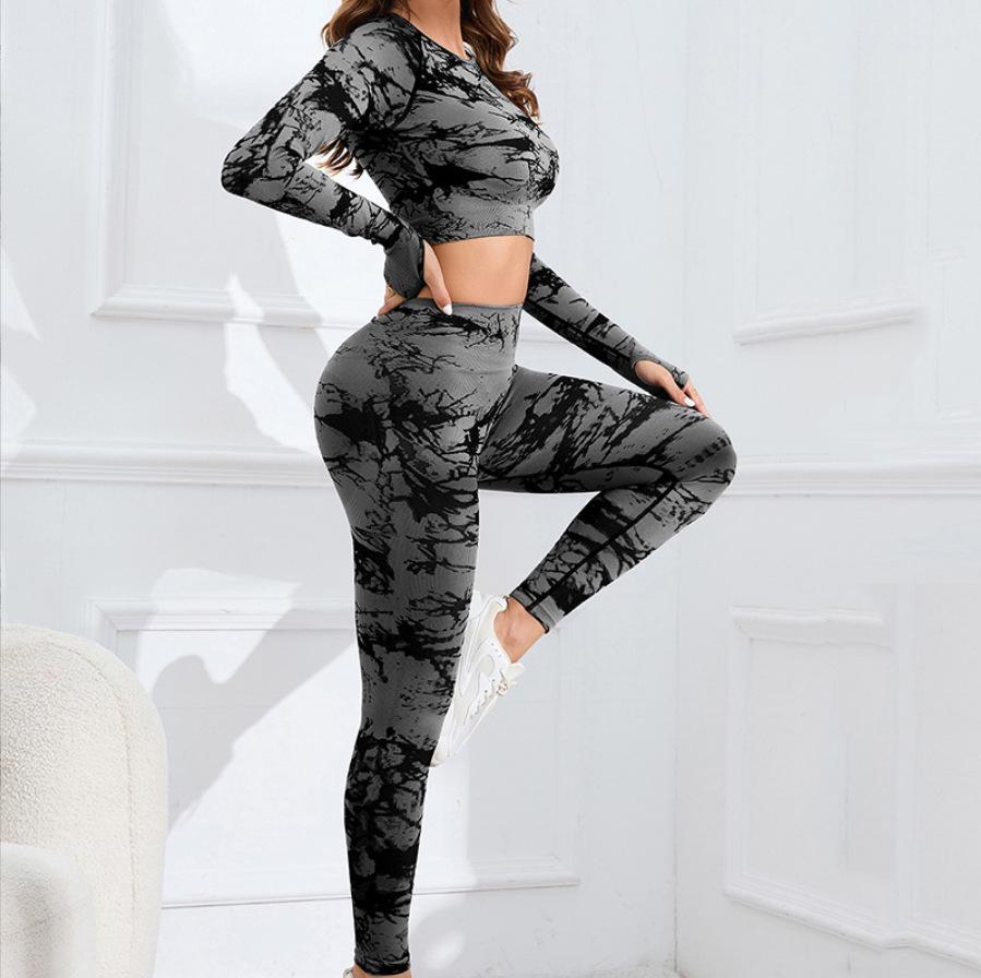 "Seamless Tie-Dye Yoga Set: Long-Sleeve Top & High-Waist Leggings for Women"