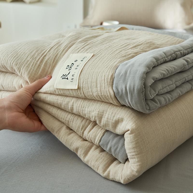 Japanese Double-Layer Yarn Summer Quilt High-Quality Two-Tone Soybean Thin Quilt Skin-Friendly Cooling Comfort for Single Double