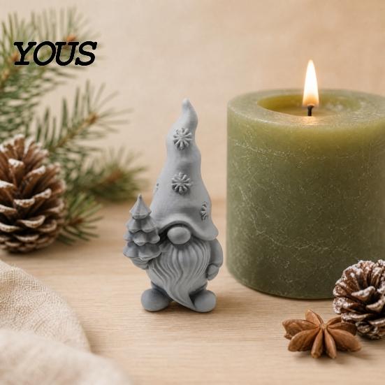 Winter Holiday Decoration Flower Gnome Figurine, 3D Printed Small Garden Statue, Matte Finish Cute Dwarf Ornament for Yard, Lawn, Patio Decor