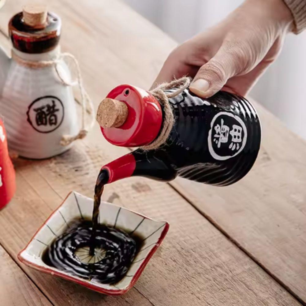 Ceramic Japanese Style Soy Sauce Bottle Vintage Dinning Table Condiment Dispenser Hotel