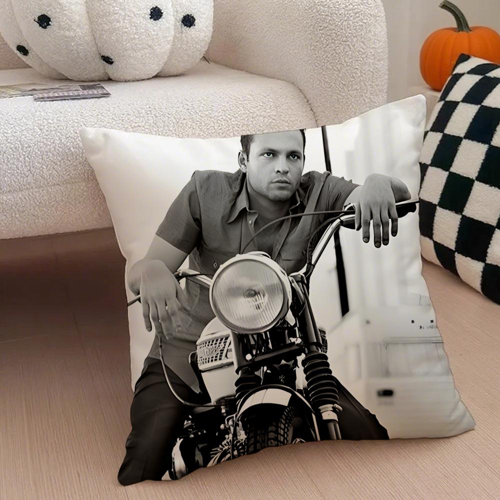 VVince Vaughn Cushion Cover Throw Pillow Cover Hidden Button Durable Polyester Chair Cushion