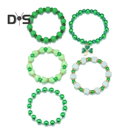 

5/6/7/8 шт. браслет Shamrock набор St. День Святого Патрика Ирландские бисерные украшения со стеклянными бусинами и подвесками Браслет-талисман на удачу для праздничных торжеств A