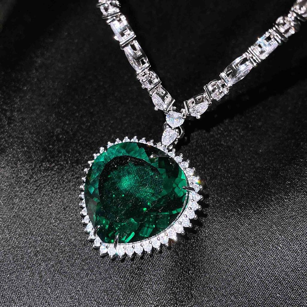 Blue Red TITANIC Heart of the Ocean Necklaces for Women Romantic Crystal Chain Pendant Necklaces Valentine's Day Zircon Gift