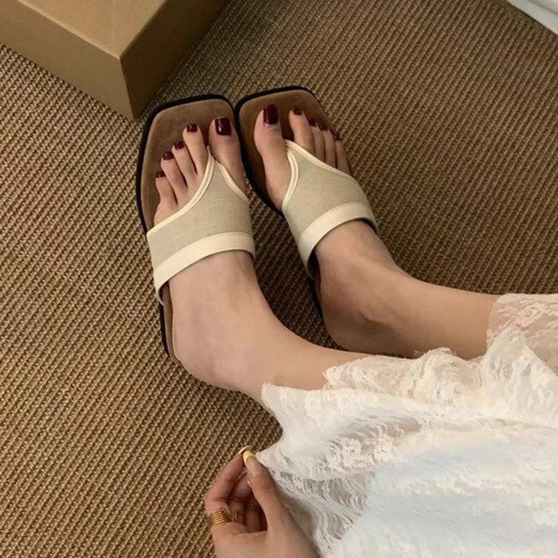 Moda Em Uma Plataforma Sapatos Femininos Tamancos de Verão Chinelos de Borracha Femininos Chinelos Femininos 2025 Praia Havaianas Slides Sapatos Chinelos de Borracha