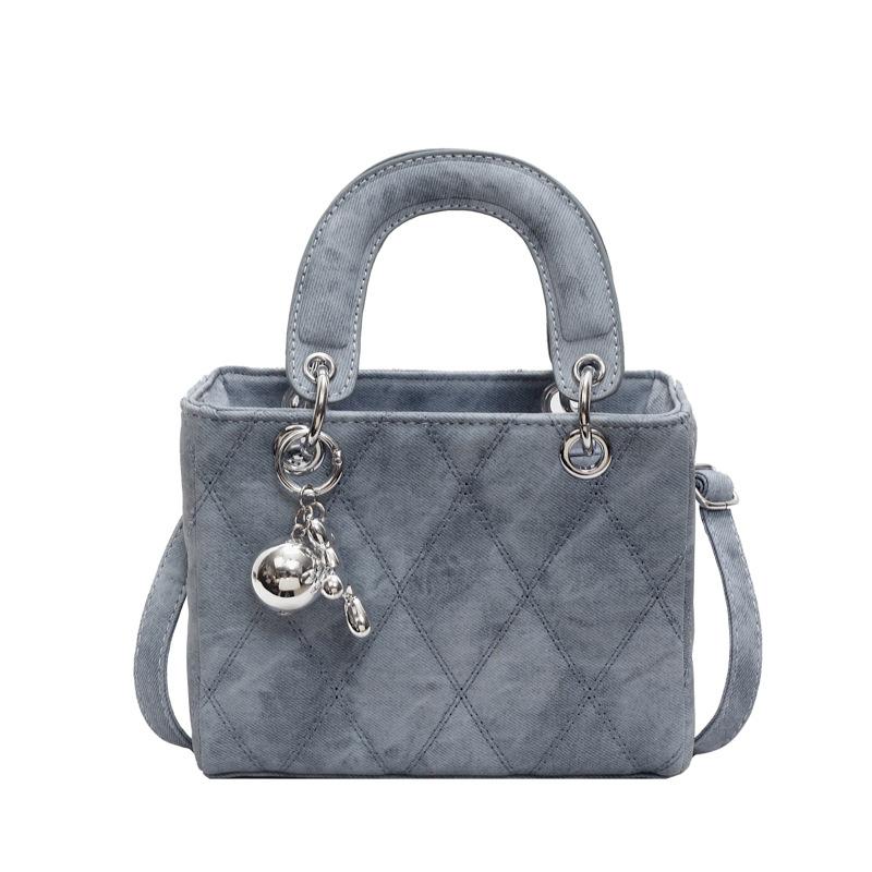 Niche Light Luxury Bag New High-end Shoulder Messenger Bag Portable Princess Diana Bag