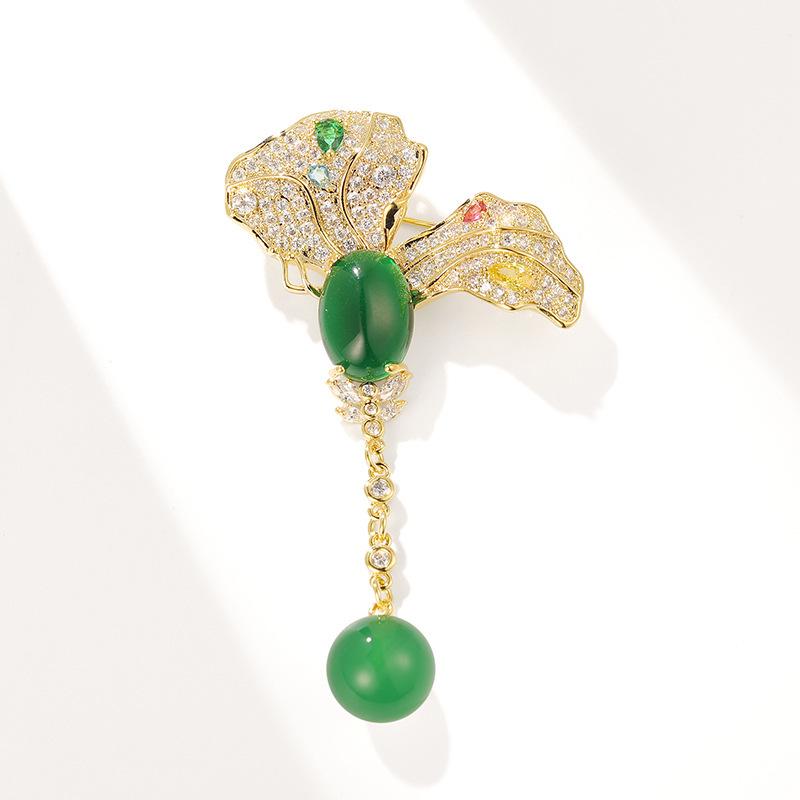 Bo Xin Yun Luxury Tassel Brooch with Zirconia Leaves, Green Agate, and Freshwater Pearls
