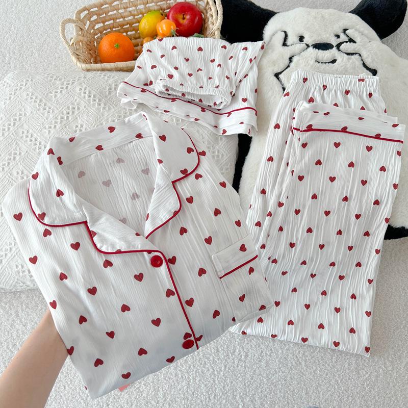Women's Summer High-Quality Crinkle Fabric Heart Pajama Set - Short Sleeve Three-Piece Loungewear for Indoors or Outdoors