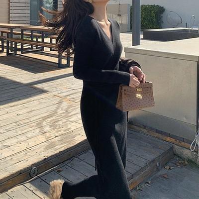 Elegant Design V-neck Knitted Dress Women's Clothing Autumn and Winter New Slim-fitting and Thin Sweater Dress
