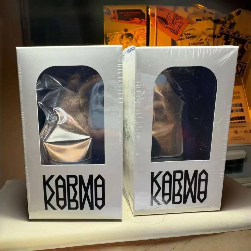 BangChan LeeKnow Hyunjin Felix Han Seungmin I.N Changbin THE 4th Album KARMA Ver.Dolls Random