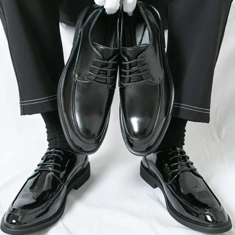 Pointed Toe Dress Shoes Newest Oxford Shoes for Men Classic Derbies Luxury Patent Leather Wedding Shoes