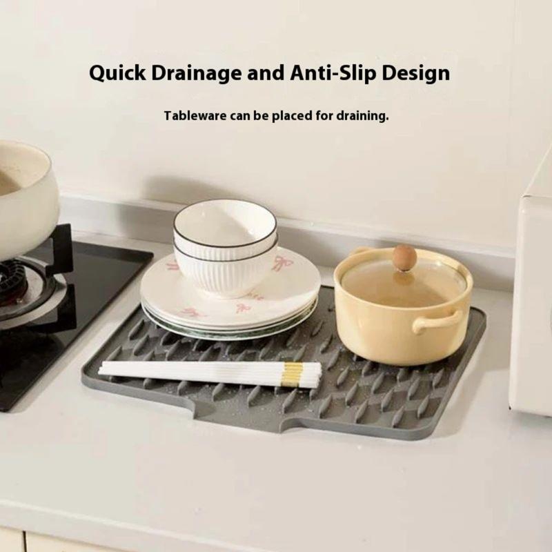 Nonslip Silicone Pot Holder Heat Proof Trivet Sloped Surfaces For Efficient Liquid Drainage And Storage