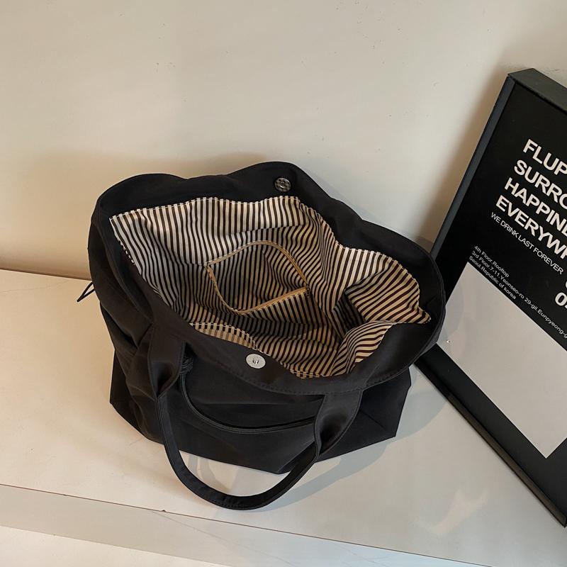 Nylon Tote Bag Women Large Capacity Shoulder Bag with Side Pockets and Adjustable Handle