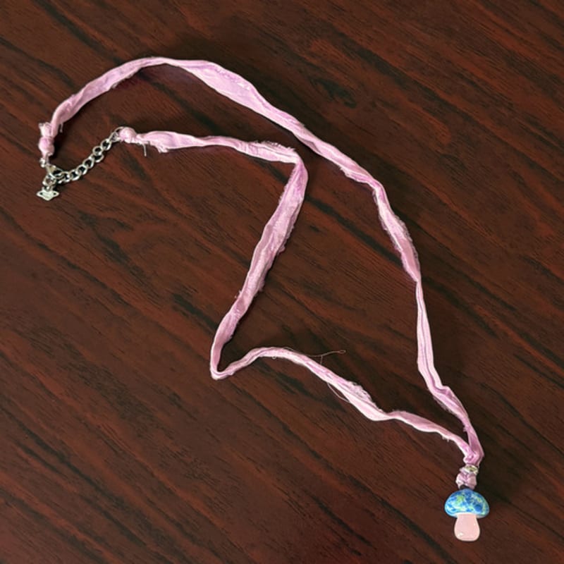 FANTASTIC PLANET candy mushroom silk necklace