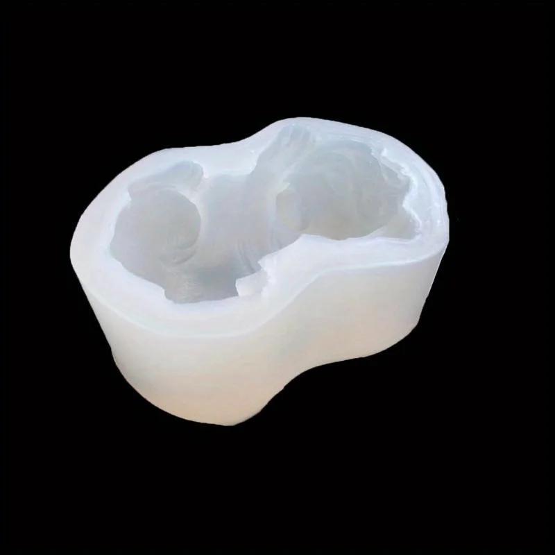 DIY silikonová forma pro figurku buldoka a hotové zelené pryskyřičné řemeslo buldoka milované řemeslníky