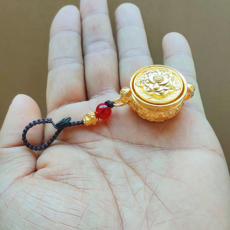 

Golden Treasure Pot Keychain Pendant for TikTok Live Sale
