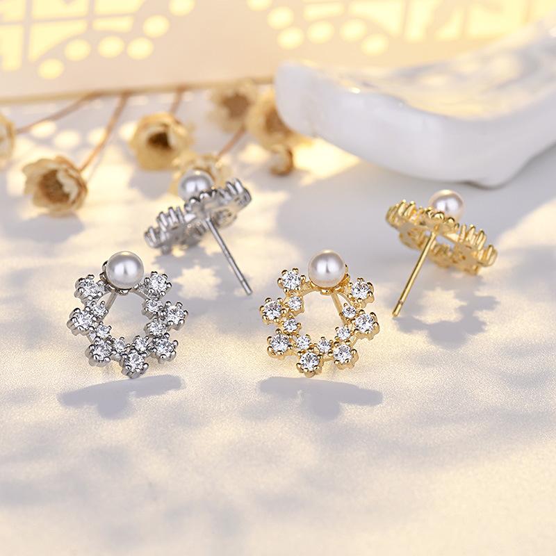 Sensibility Korean Ins Flower Stud Earrings Women's About 925 Tremella Needle Pearl Earrings New Trendy Earrings Temperament Earrings 2026