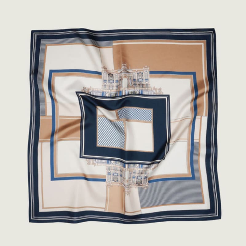 Saint Luxure Ivy Beige Navy