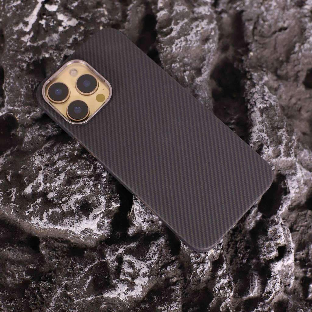 YTF carbon fiber compatible Magsafe magnetic phone case suitable for iPhone 16 15 Pro Max aramid fiber for iPhone 14 phone Cover