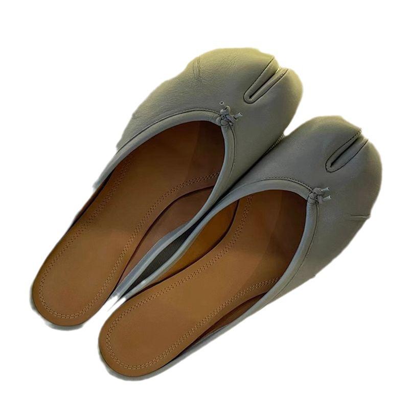 Women's Summer Closed-Toe Slippers: Stylish Split-Toe Flat Mules 
