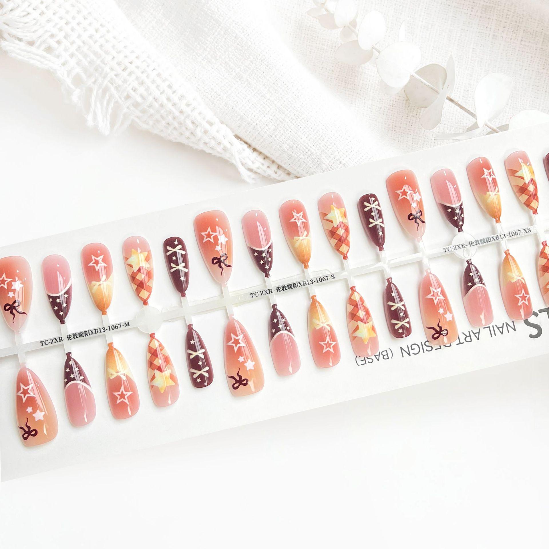 Gothic Sweet Cool French Almond Cat Eye Pre-made Nail Tips Matte Finish/Strip/MSXS/30 Pieces